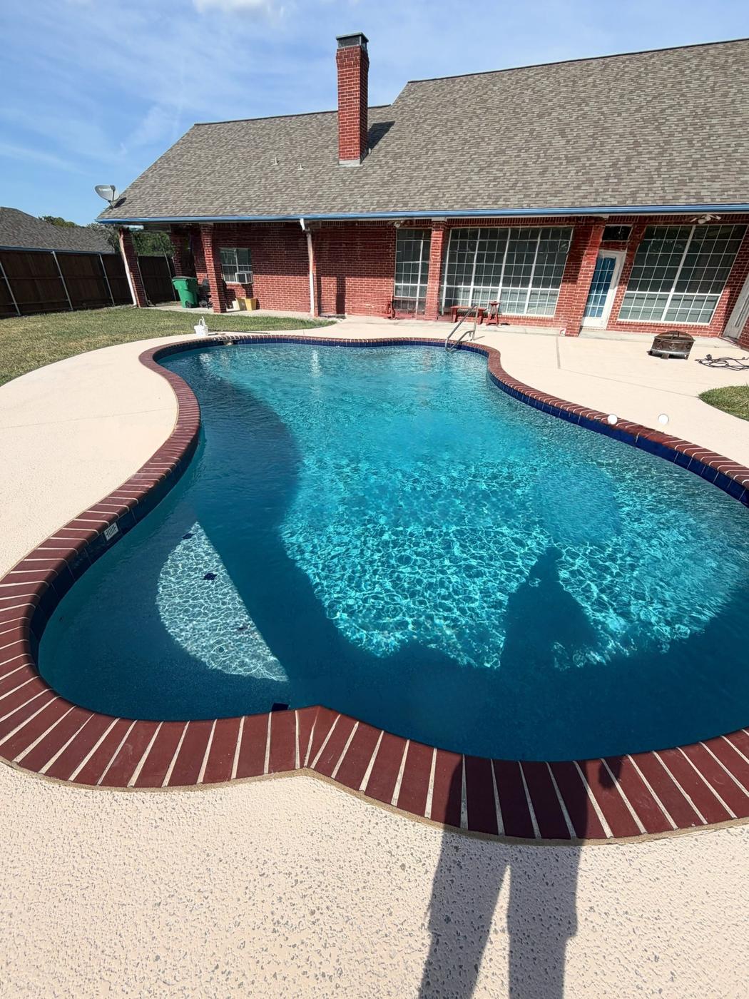 How to Get Rid of Green Pool Water (Algae) Fast